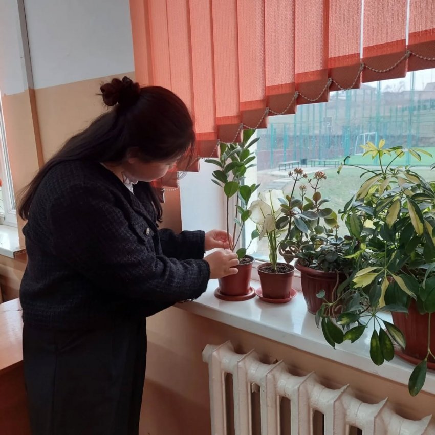 7 «А» сыныбында «Мектеп мүлкіне жанашырлық- мәдениеттіліктің белгісі.» тақырыбында сынып сағаты болып өтті