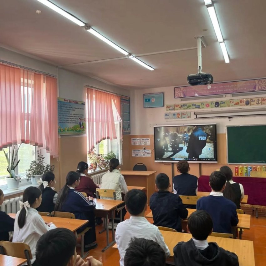 “Кәмелетке толмағандар арасында ерте жүктіліктің алдын алу және зорлық-зомбылықтың алдын алу арқылы құқықтық сауаттылықты арттыру”.